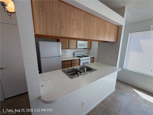 3737 E Capsule Dr