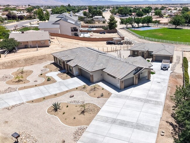 Photo - SPRING VALLEY LAKE EQUESTRIAN AREA - BRAND NEW CONSTRUCTION 3 BEDROOM