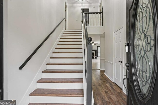 Photo - 7379 N Mitchell Ct