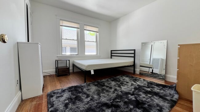 Photo - 24 Chetwynd Rd Unit Apt 2