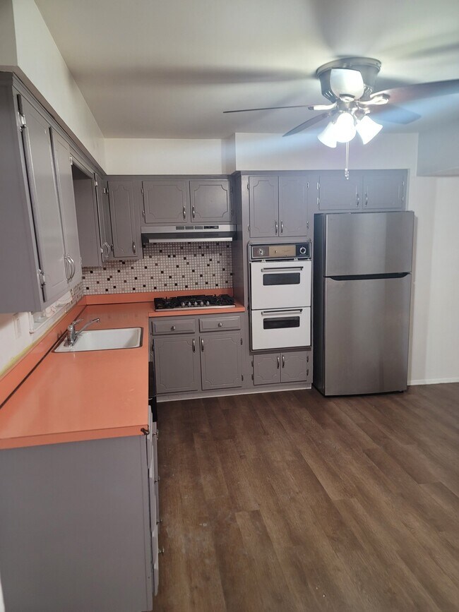 Photo - 270 Herbert Ave Unit 270 herbert av apt 1, hillside nj 07205