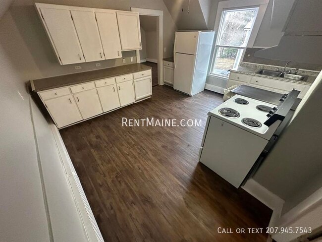 Photo - 439 Fourth St. Apt. Unit 1