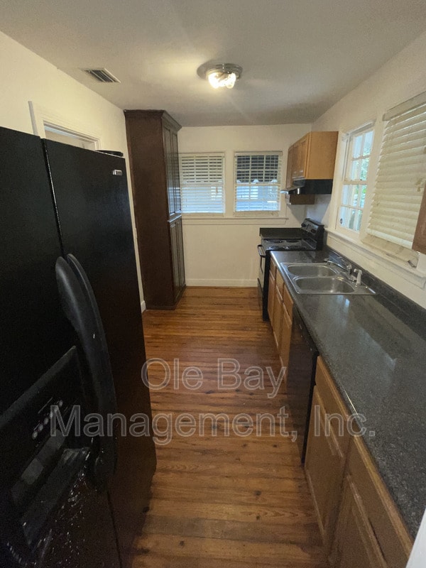 Photo - 108 S Fulton St