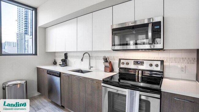 Photo - 698 NE 1st Ave Unidad CMW-0605.1401740