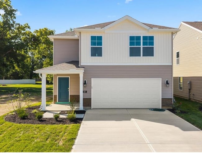 Building Photo - 987 N South St