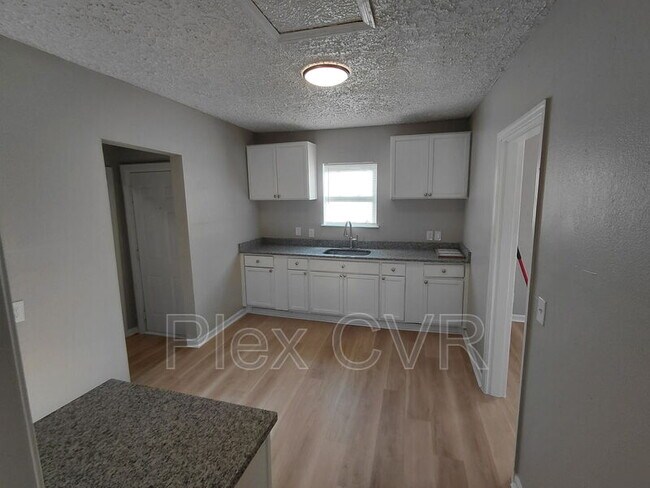 Photo - 2822 Colorado St