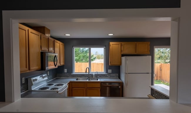 Photo - 4 Bedroom Home with Mountain Views & Fenced Yard