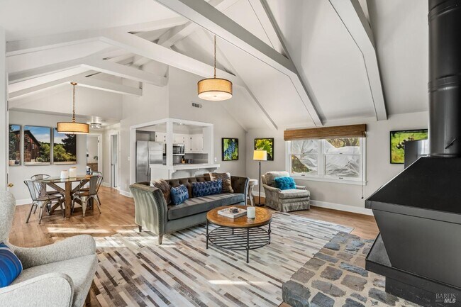 Photo - 2850 Silverado Trail N