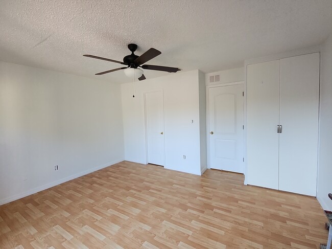 7601 La Mesita Ct