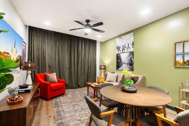 Photo - 611 Commerce St Apartment Unit ID1267084P