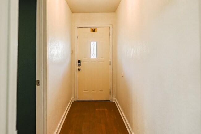 Photo - 2622 W Summit Ave.