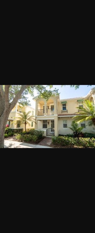 Photo - 186 Soriano Dr