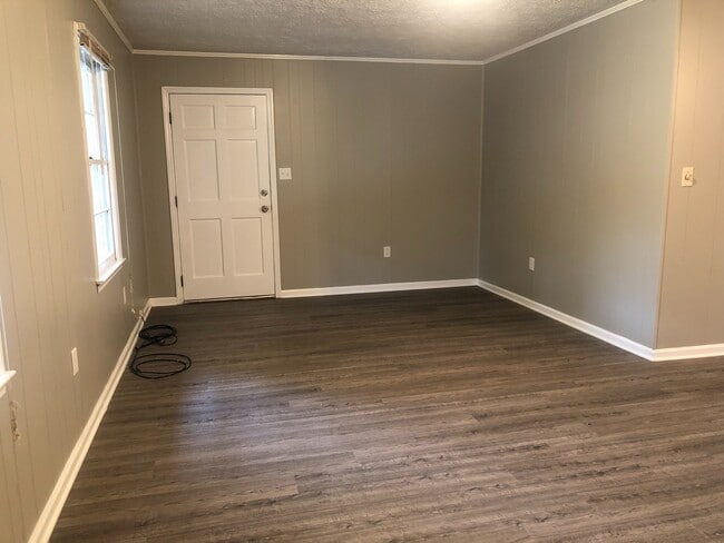 Photo - 515 Chateau Dr SE Unit 01