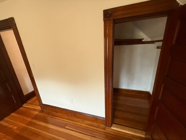 Photo - 9 Tip Top St Unidad #1