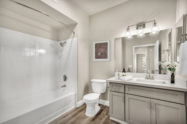 Oak Brook Apartments