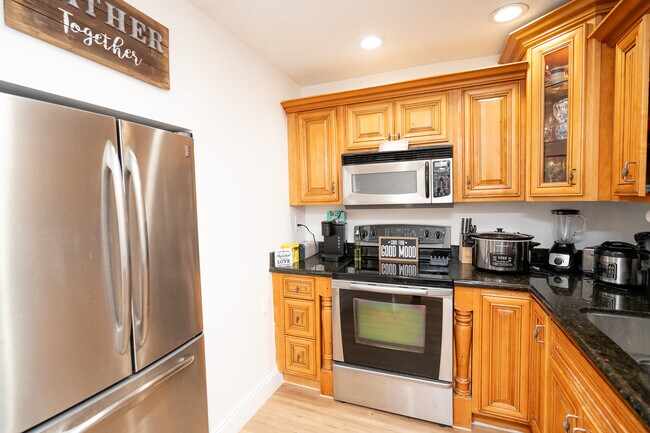 Photo - 8120 SW 103rd Ave