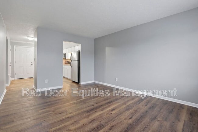Photo - 123 Walnut St