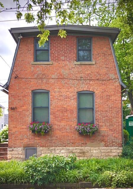 Photo - 669 S Grant Ave