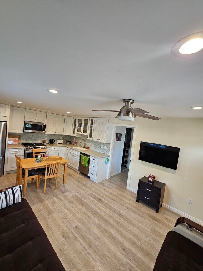 Photo - 9771 Paso Robles Ave