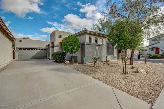 Photo - 2553 N Raven