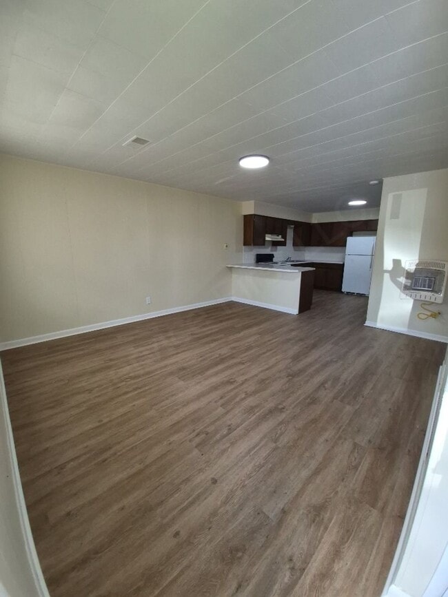 Photo - Bailey Apartments Unit 06