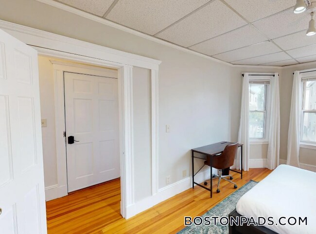 Photo - 123 Boston St Unidad 3