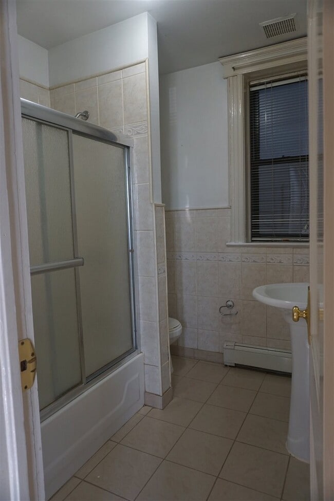 Photo - 346 John F. Kennedy Blvd