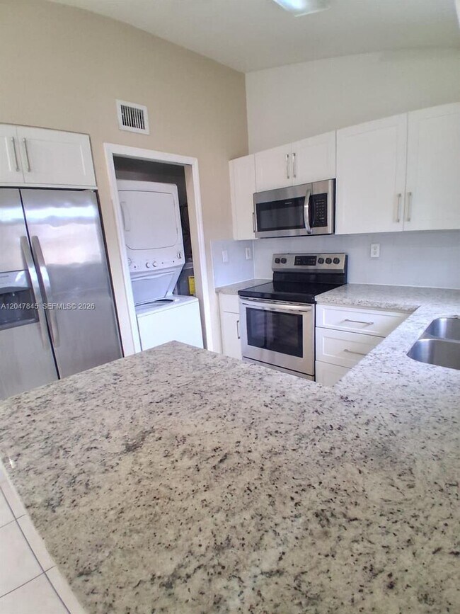 Photo - 17318 NW 74th Ave Unit 202