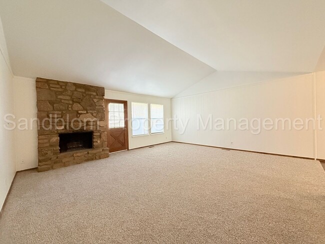 Photo - For Lease | South Tulsa Duplex | Available Now!