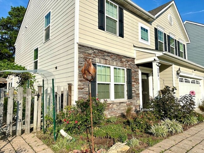Photo - 308 Placid Dr