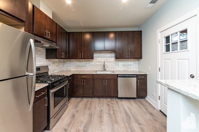 Photo - 1147 Maple Ave Unidad 1