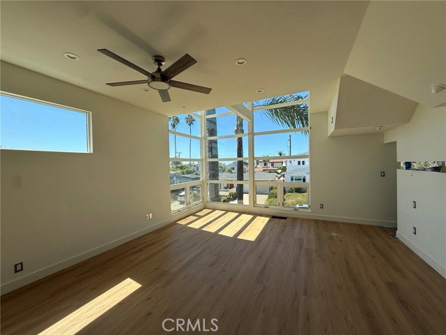 159 W Avenida Alessandro