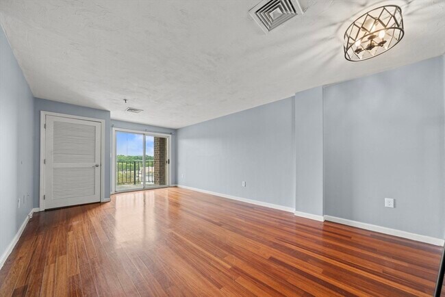 Photo - 230 Willard St Unit 602