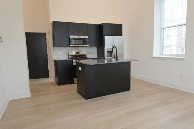 Photo - 1901 E Willard St Rental