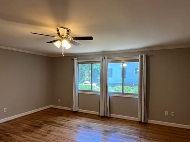 Photo - So Close to Downtown Greenville - this VER...