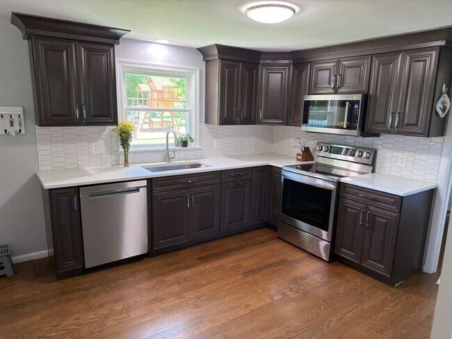 91 Pleasant St