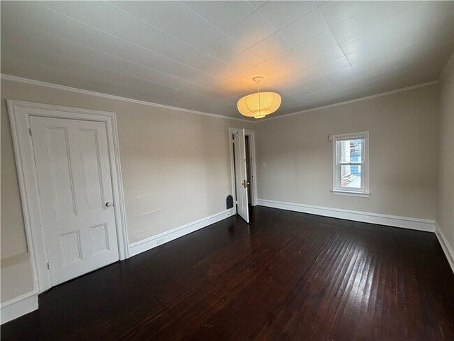 Photo - 166 E 3rd St