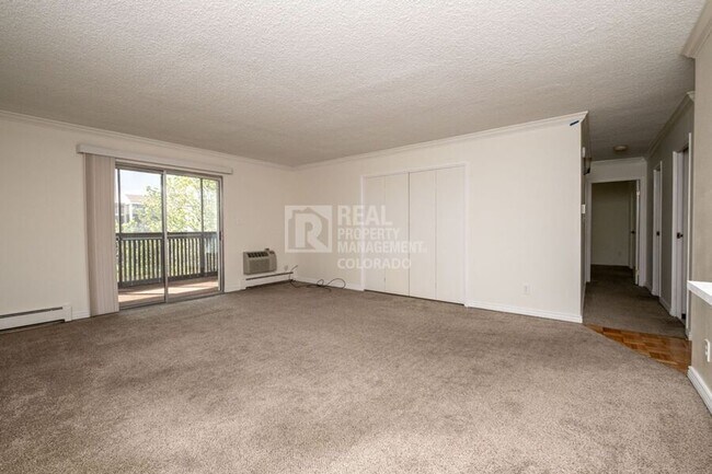 Photo - 3470 S Poplar St Unit 407