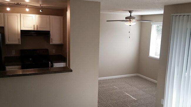 Photo - Regatta Apartments