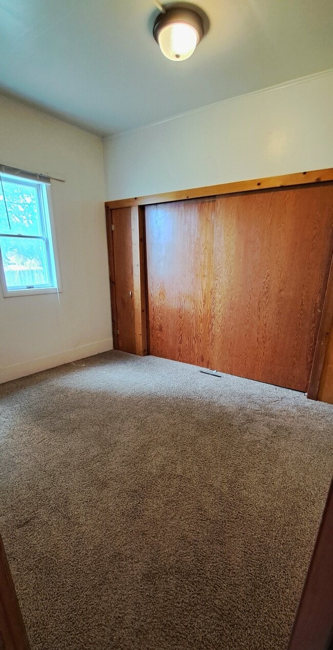 105 Owsley Ln