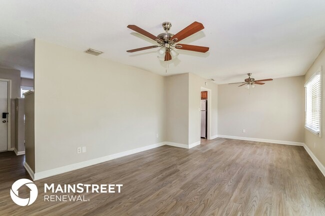 Photo - 3074 Riverbrook Dr