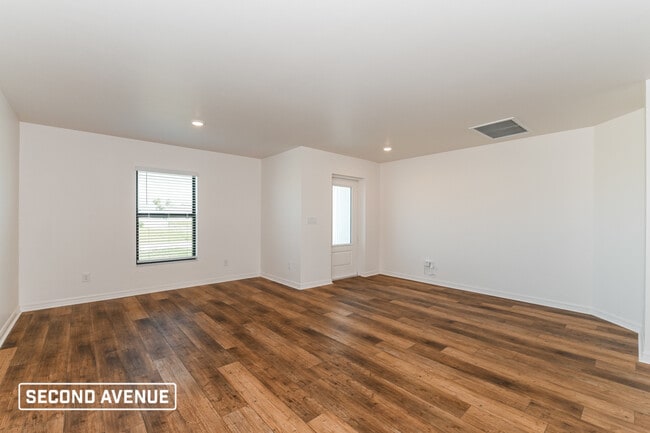 Photo - 2044 NE 18th Terrace