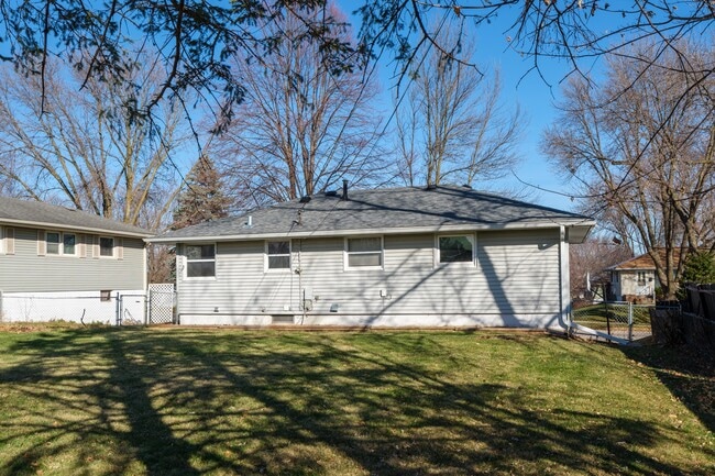 Photo - 2014 23rd St NW