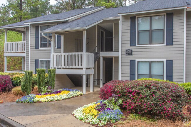 3716 Ashford Dunwoody Rd NE