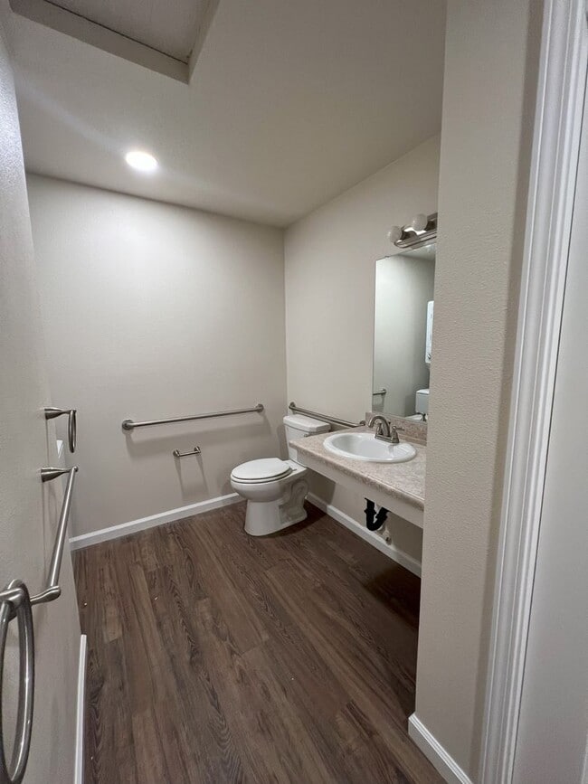 Photo - Brand New Large Studio - Near CSU Chico