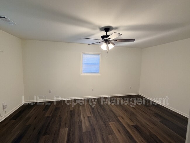 Photo - 1050 Bedford Ave