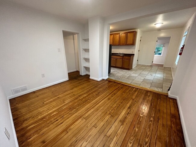 Photo - 1292 Washington Ave Unit 2