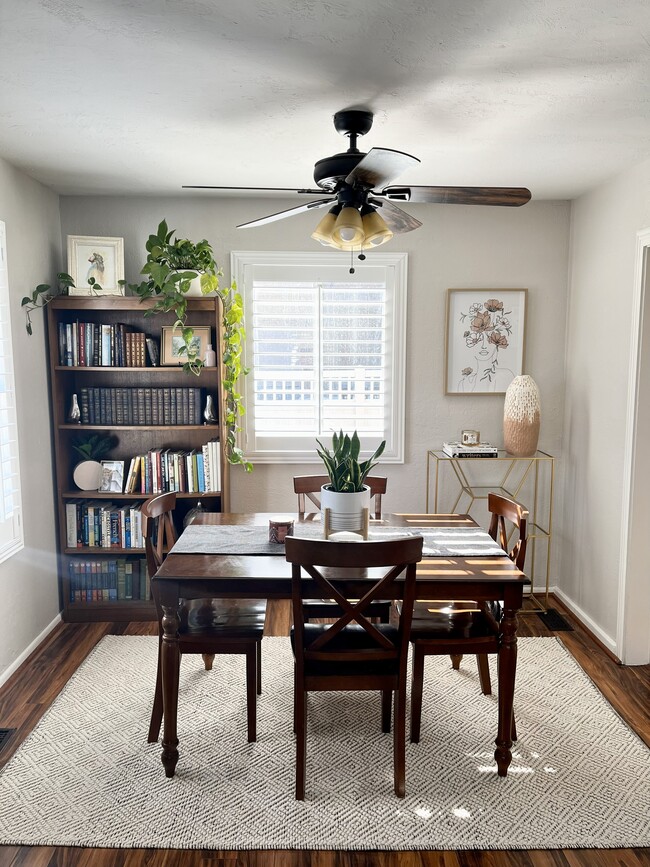 Photo - 3332 S 440 E