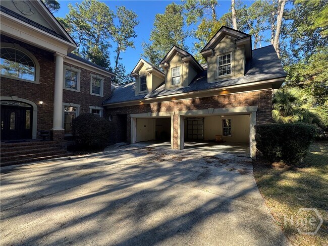 Photo - 2 Wakefield Pl