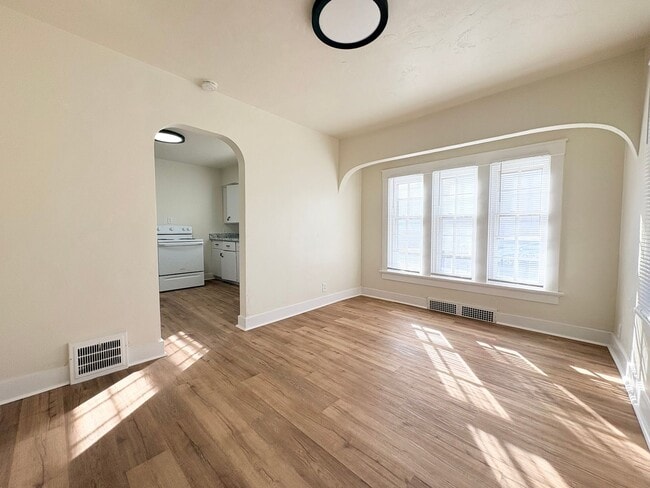 Photo - 1715 Marshall St Unidad Lower